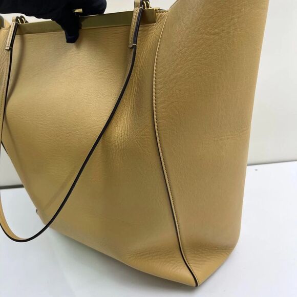 Celine Women Pre-Loved Bag Very Good Condition - Picture 7 of 9